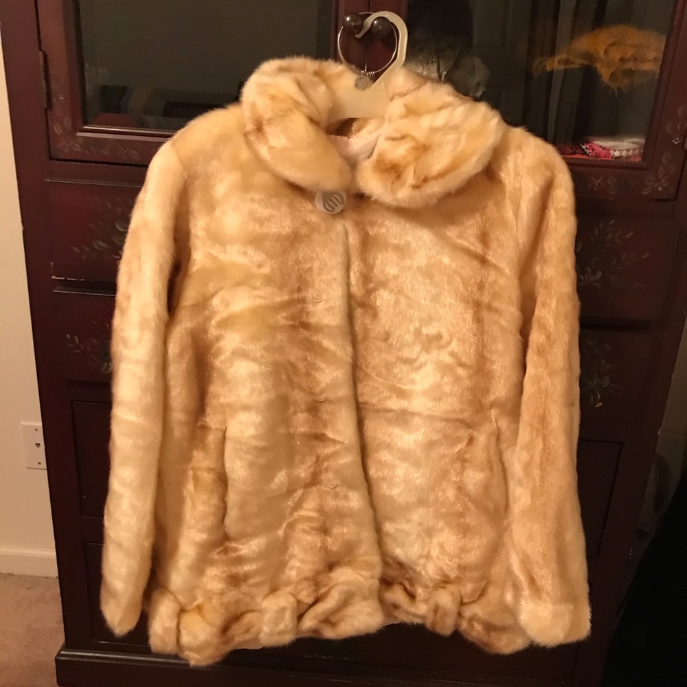 Gorgeous blond color faux fur coat